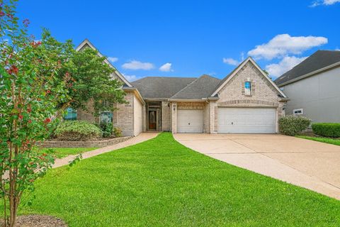 Photo of 20010 Meadow Arbor Court, Katy, TX 77450 (MLS # 20841266)