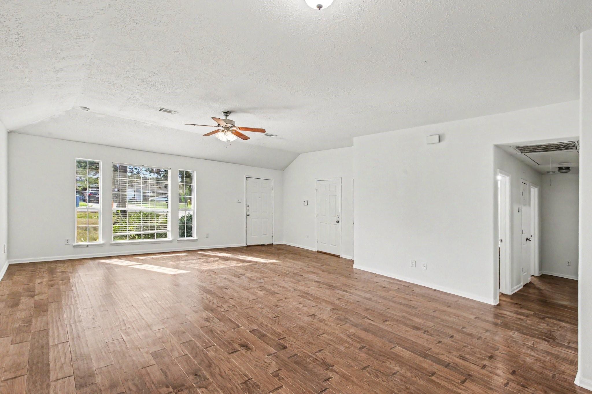 14021 Buckskin Drive