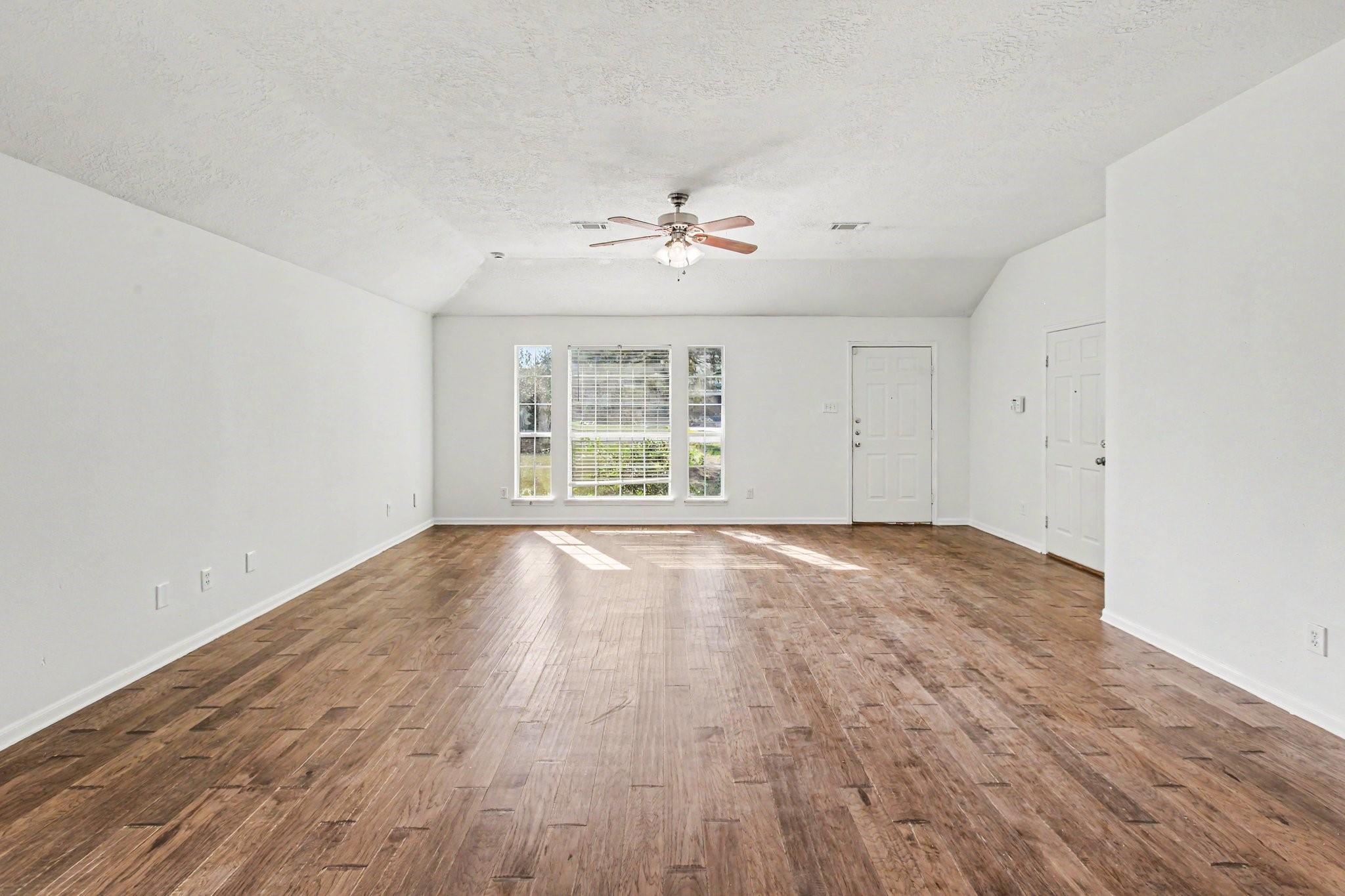 14021 Buckskin Drive