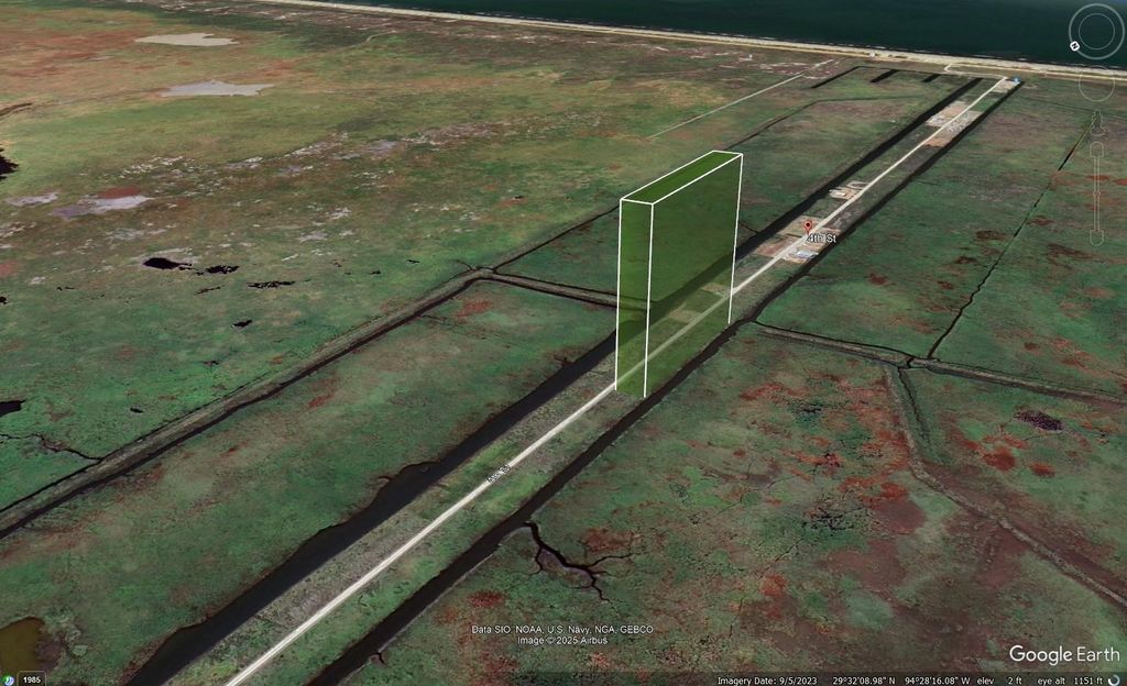 Photo of 0 4th Street, Gilchrist, TX 77617 (MLS # 10946440)