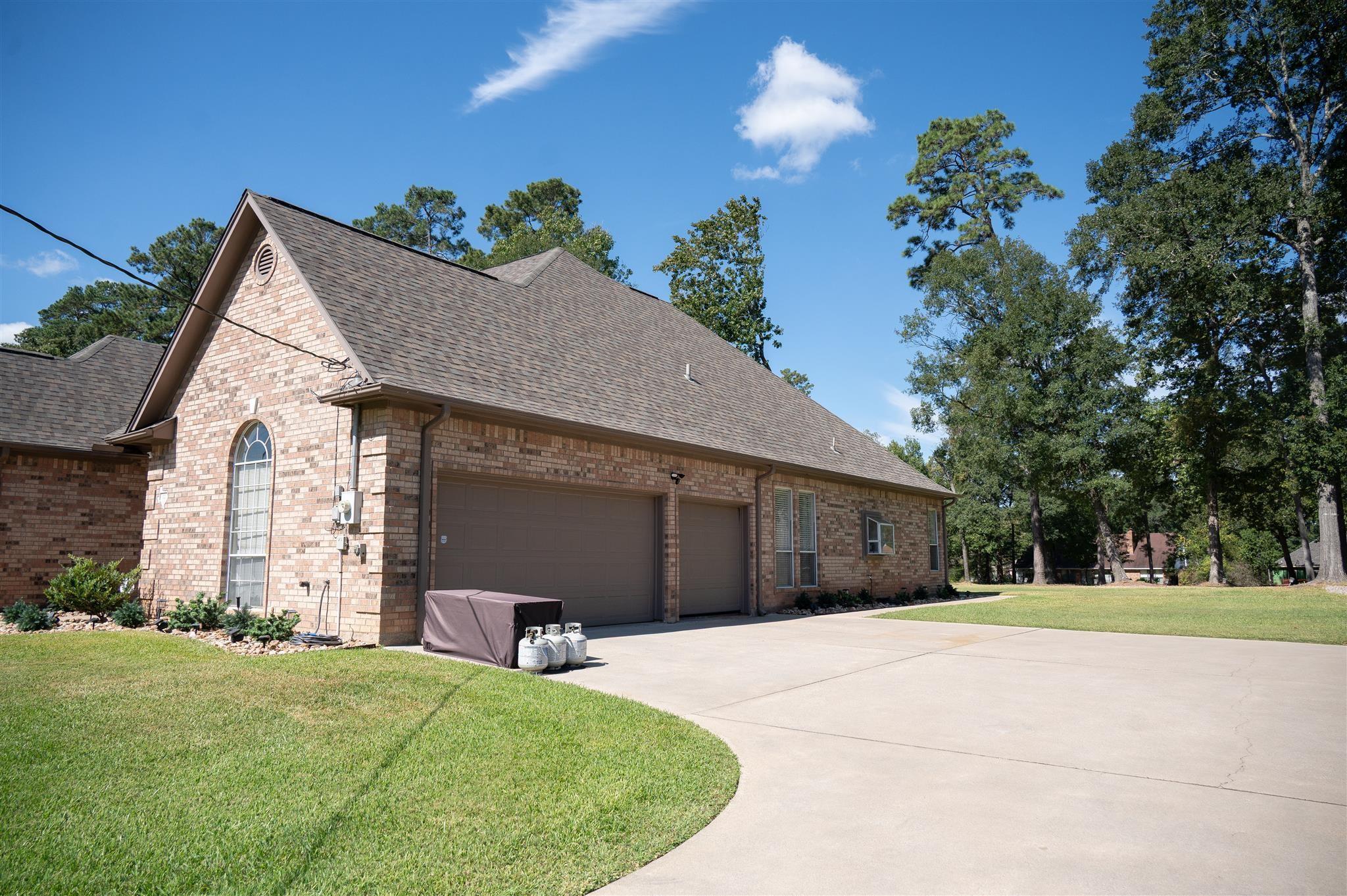 77 Panorama Drive