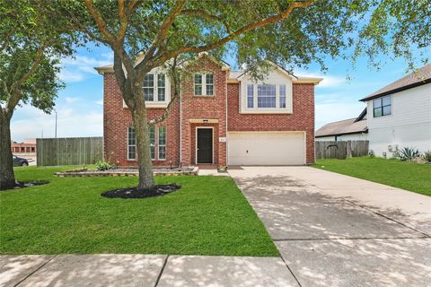 Photo of 3116 Meadow Bay Drive, Dickinson, TX 77539 (MLS # 16518382)