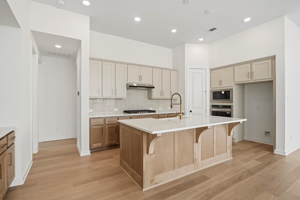 6442 Mahogany Branch Trail