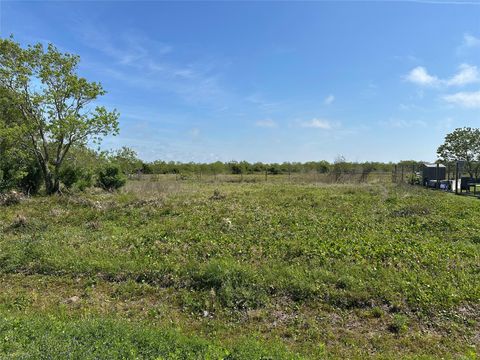 Vacant Land For Sale - LOT 303 Bahama Lane<br/> Port Bolivar, TX 77650