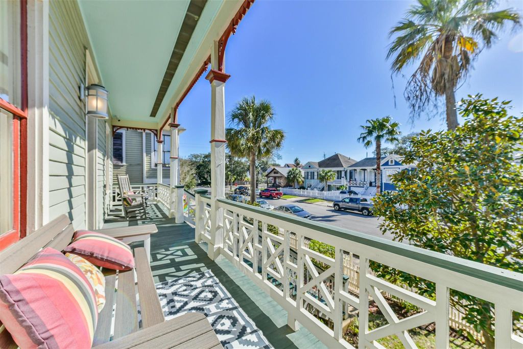 Photo of 1814 Avenue K, Galveston, TX 77550 (MLS # 5426473)