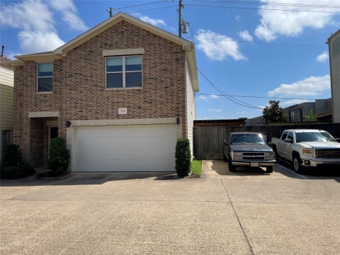 Photo of 3704 Main Aspen Drive, Houston, TX 77025 (MLS # 66265828)