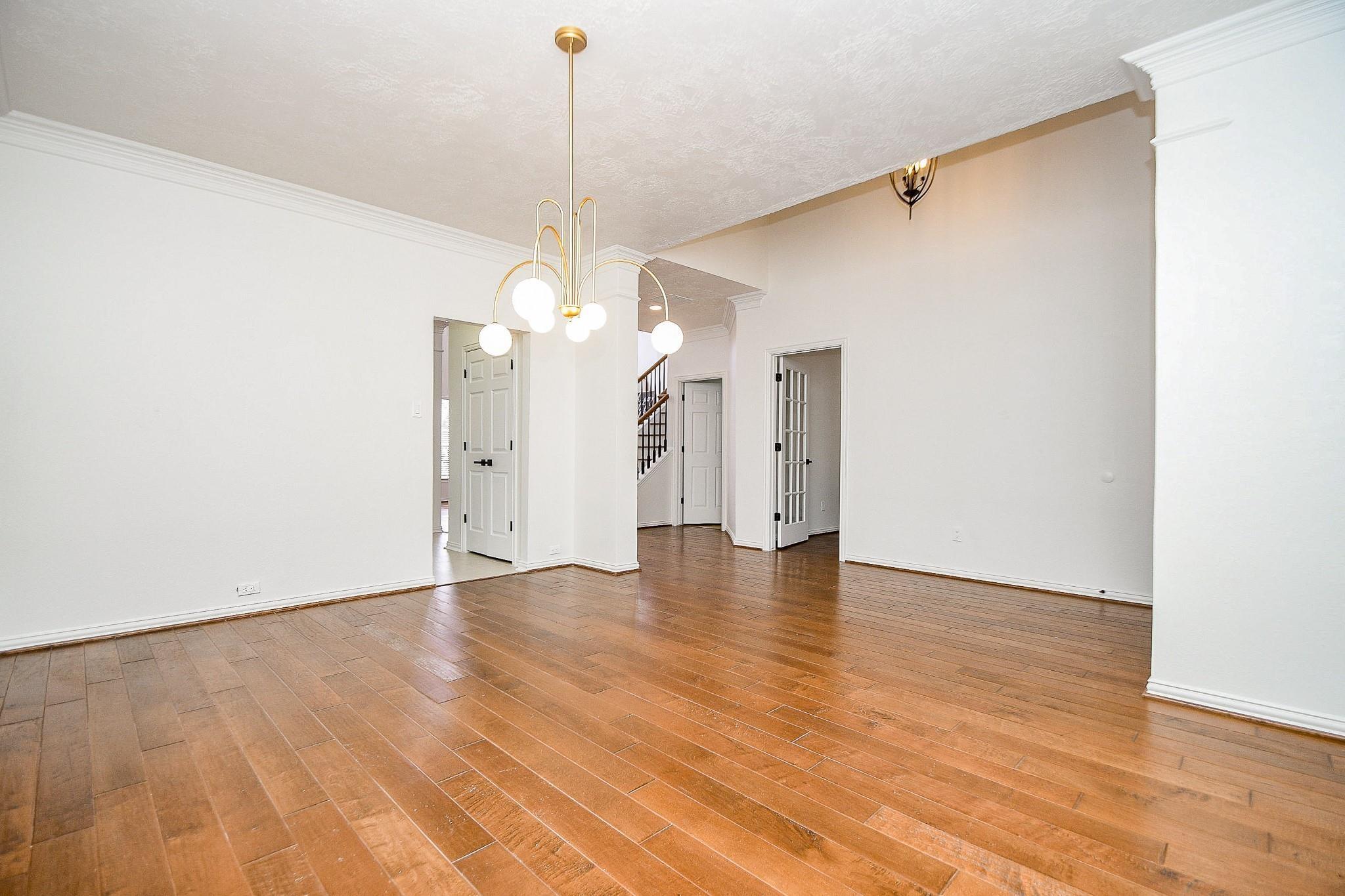 28219 Longspur Drive