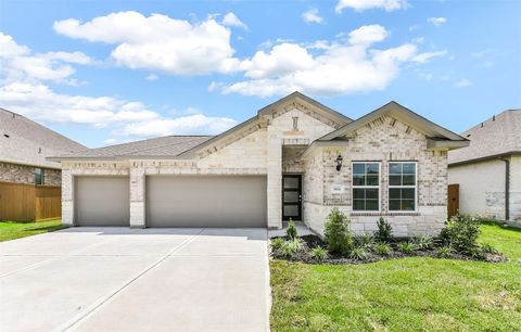 Photo of 1814 Homewood Point Lane, Rosharon, TX 77583 (MLS # 82825542)