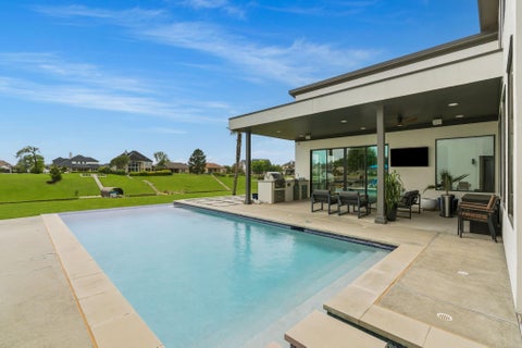 Tiny photo for 11600 Grand Pine Drive, Montgomery, TX 77356 (MLS # 19974161)