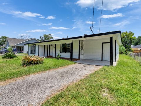 7812 Cora Street Houston TX 77088