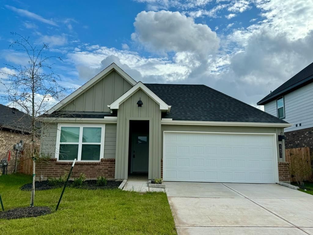 Photo of 1631 Solana Drive, Fresno, TX 77545 (MLS # 84441839)