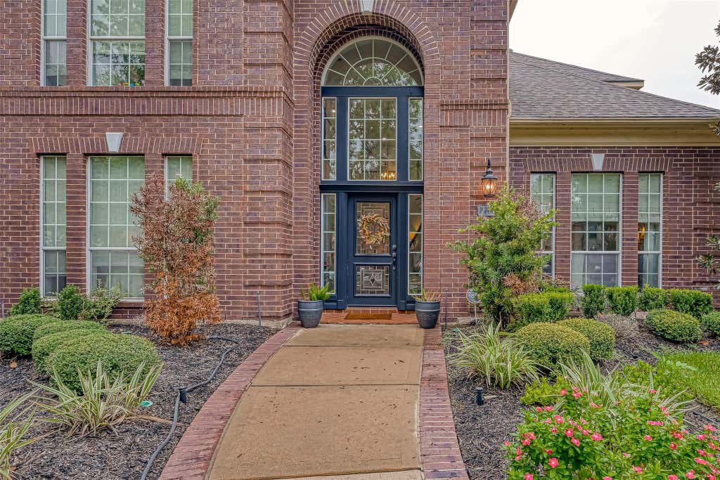 Photo of 7707 Stone Arbor Drive, Sugar Land, TX 77479 (MLS # 36641001)