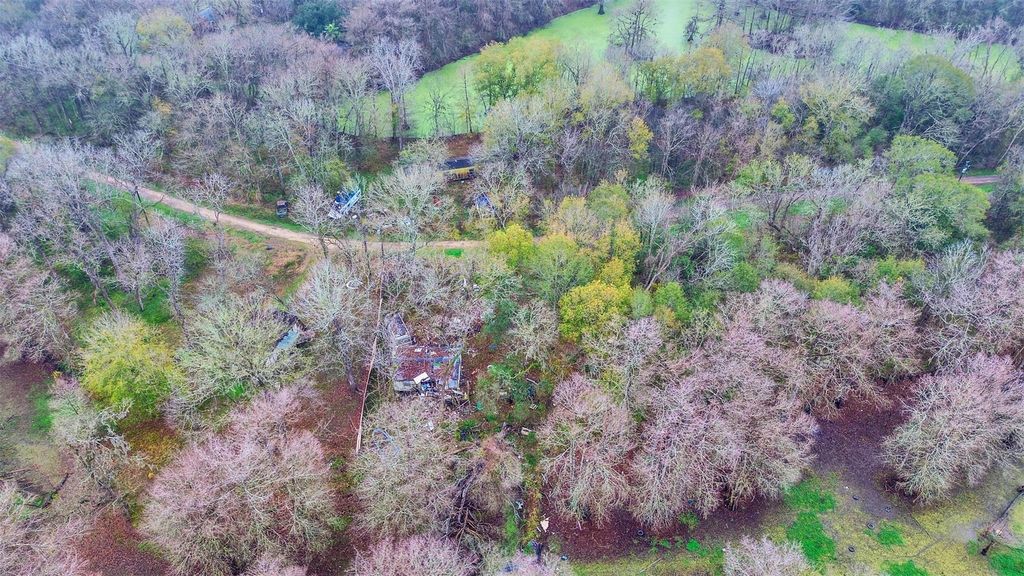 Photo of 219 River Road, Dayton, TX 77535 (MLS # 2112116)