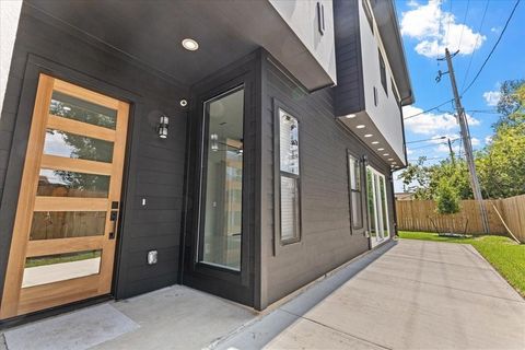 Tiny photo for 5110 Longmeadow Street #A and B, Houston, TX 77033 (MLS # 48620912)