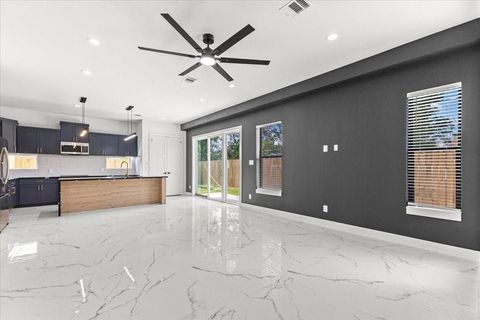 Tiny photo for 5110 Longmeadow Street #A and B, Houston, TX 77033 (MLS # 48620912)