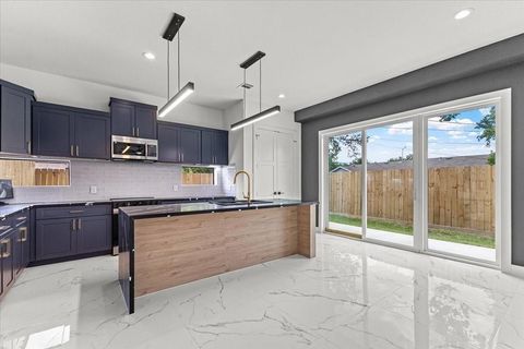 Tiny photo for 5110 Longmeadow Street #A and B, Houston, TX 77033 (MLS # 48620912)