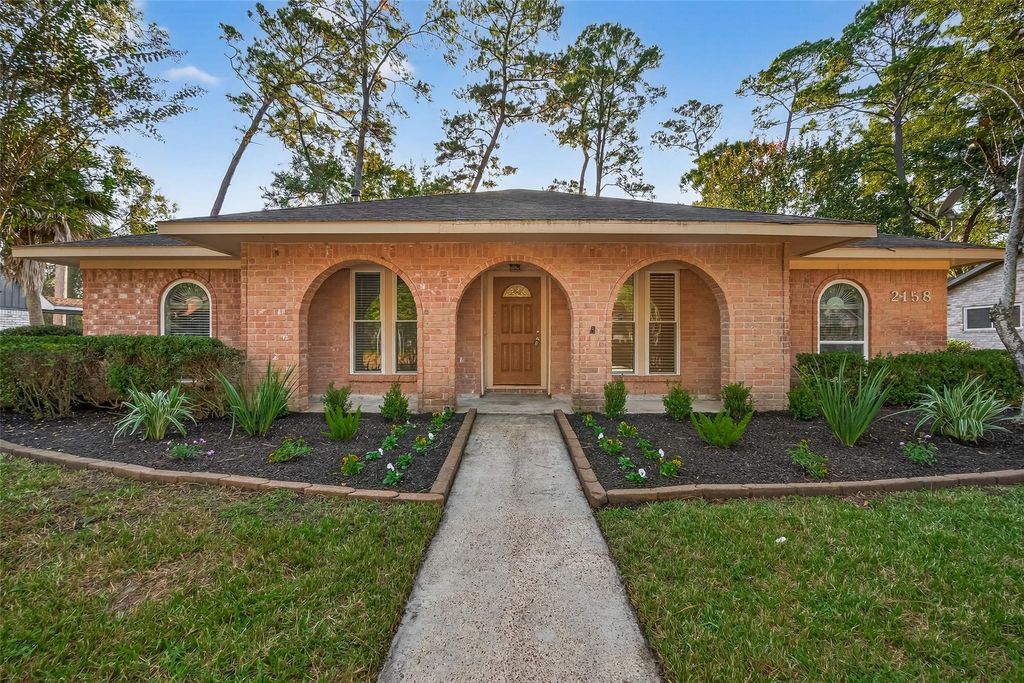 Photo of 2158 Little Cedar Drive, Houston, TX 77339 (MLS # 36888285)