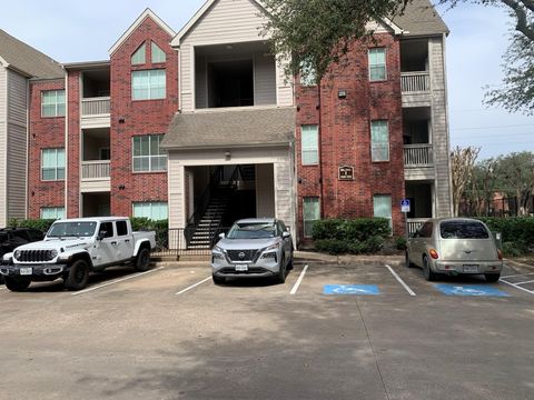 Photo of 1330 Old Spanish Trail #1310, Houston, TX 77054 (MLS # 11546487)