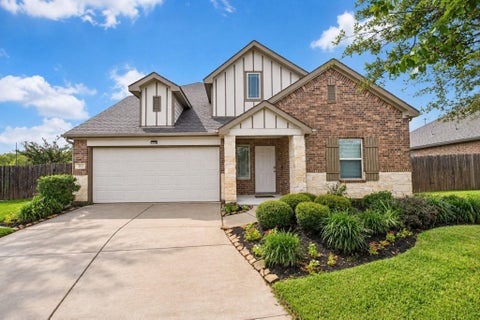 Homes For Sale - 202 Goose Barnacle Lane<br/> Rosenberg, TX 77469