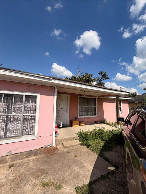 Photo of 7509 Carothers Street, Houston, TX 77028 (MLS # 61619402)
