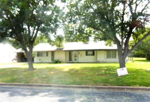 Photo of 402 N Summit Street, Weimar, TX 78962 (MLS # 27879067)