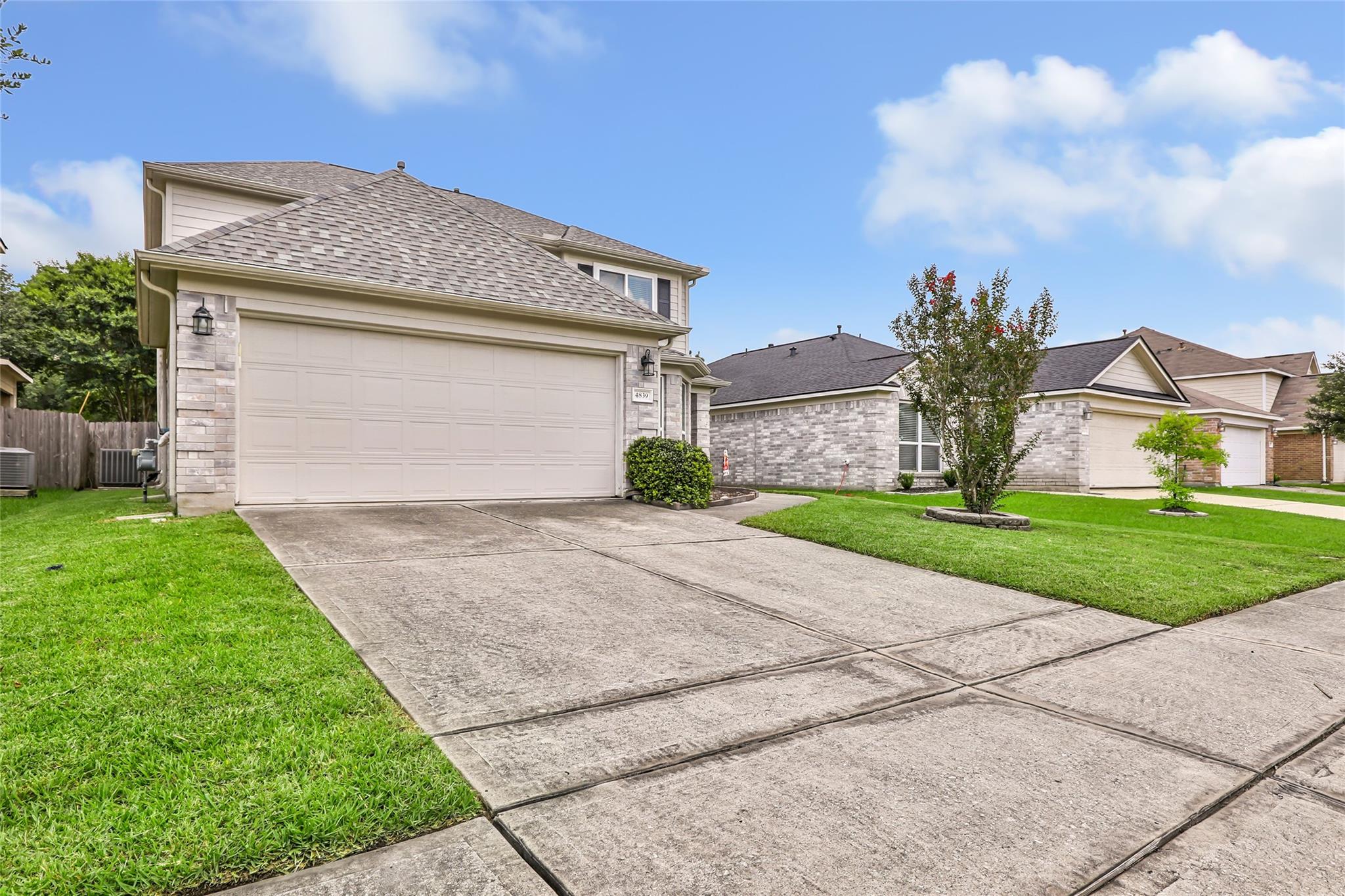 4839 Blue Spruce Hill Street