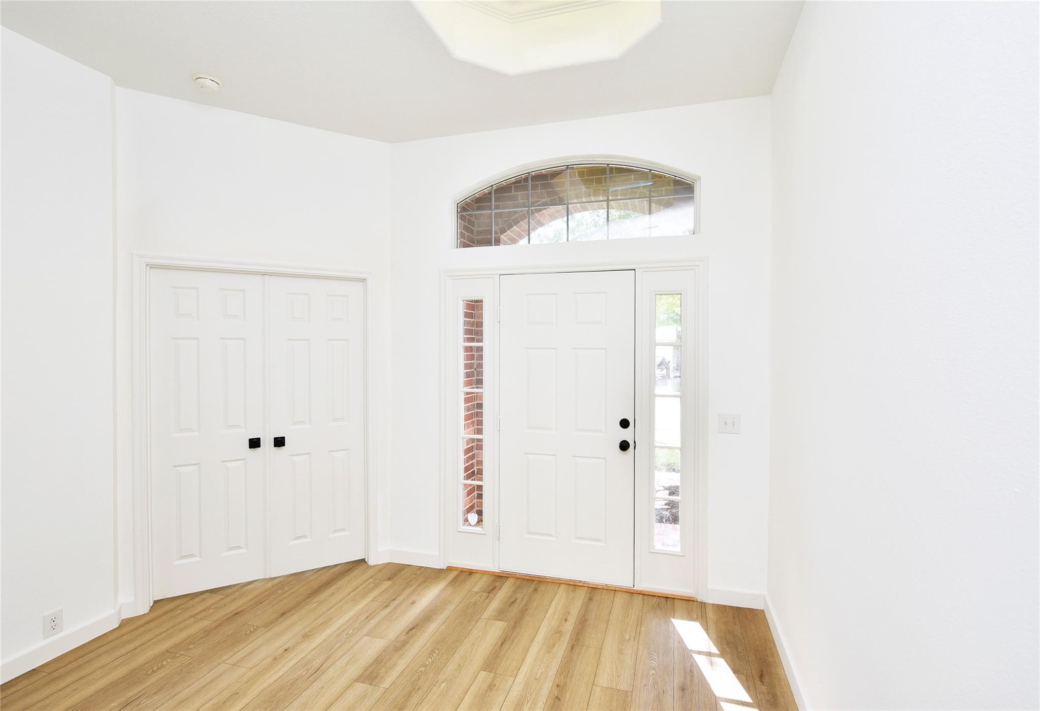 5518 Persimmon Pass
