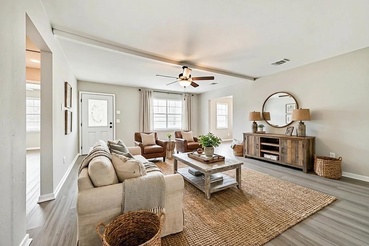 821 Robertson Street