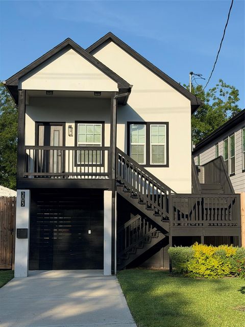 Photo of 203 3rd Street, Rosenberg, TX 77471 (MLS # 41839058)