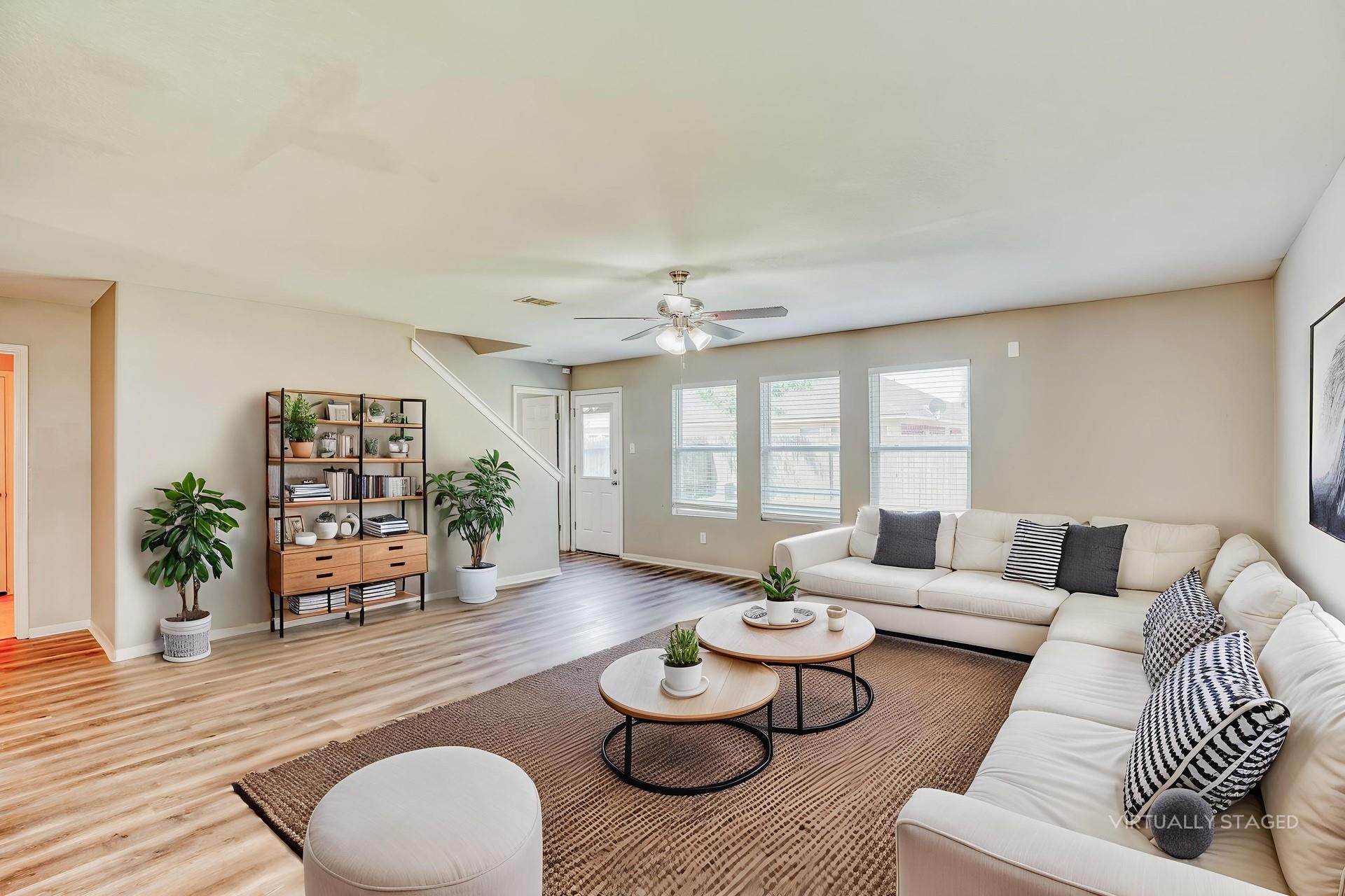 5039 Lamppost Hill Court