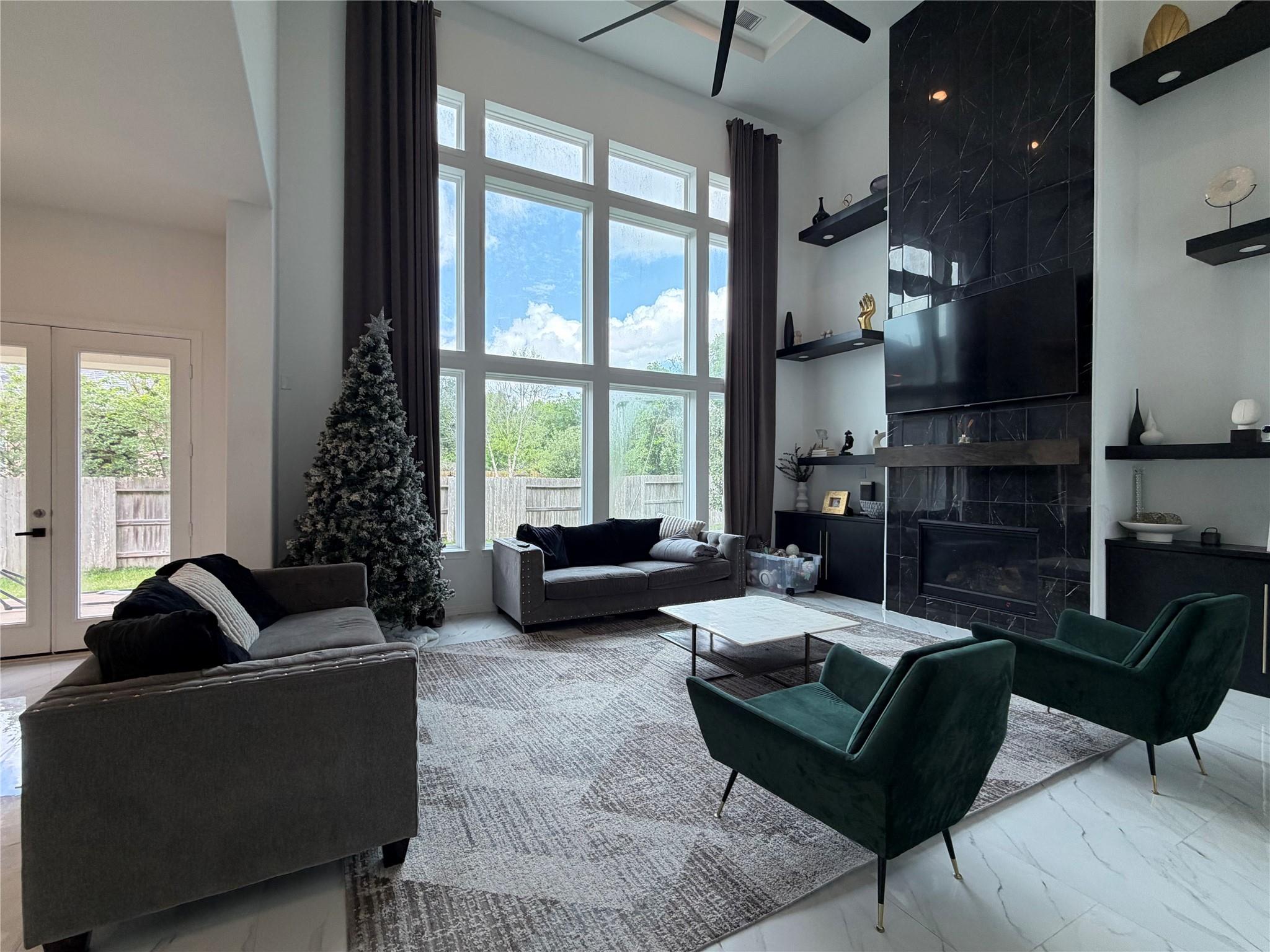 5307 Streamside Trail