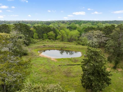 24661 Squirrel Road New Ulm TX 78950