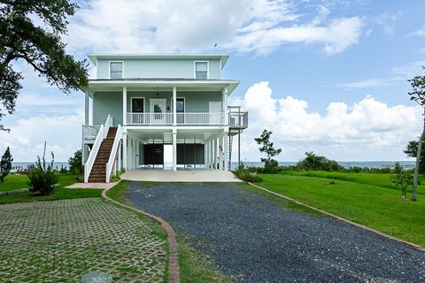 Photo of 2612 Todville Road, Seabrook, TX 77586 (MLS # 34910245)