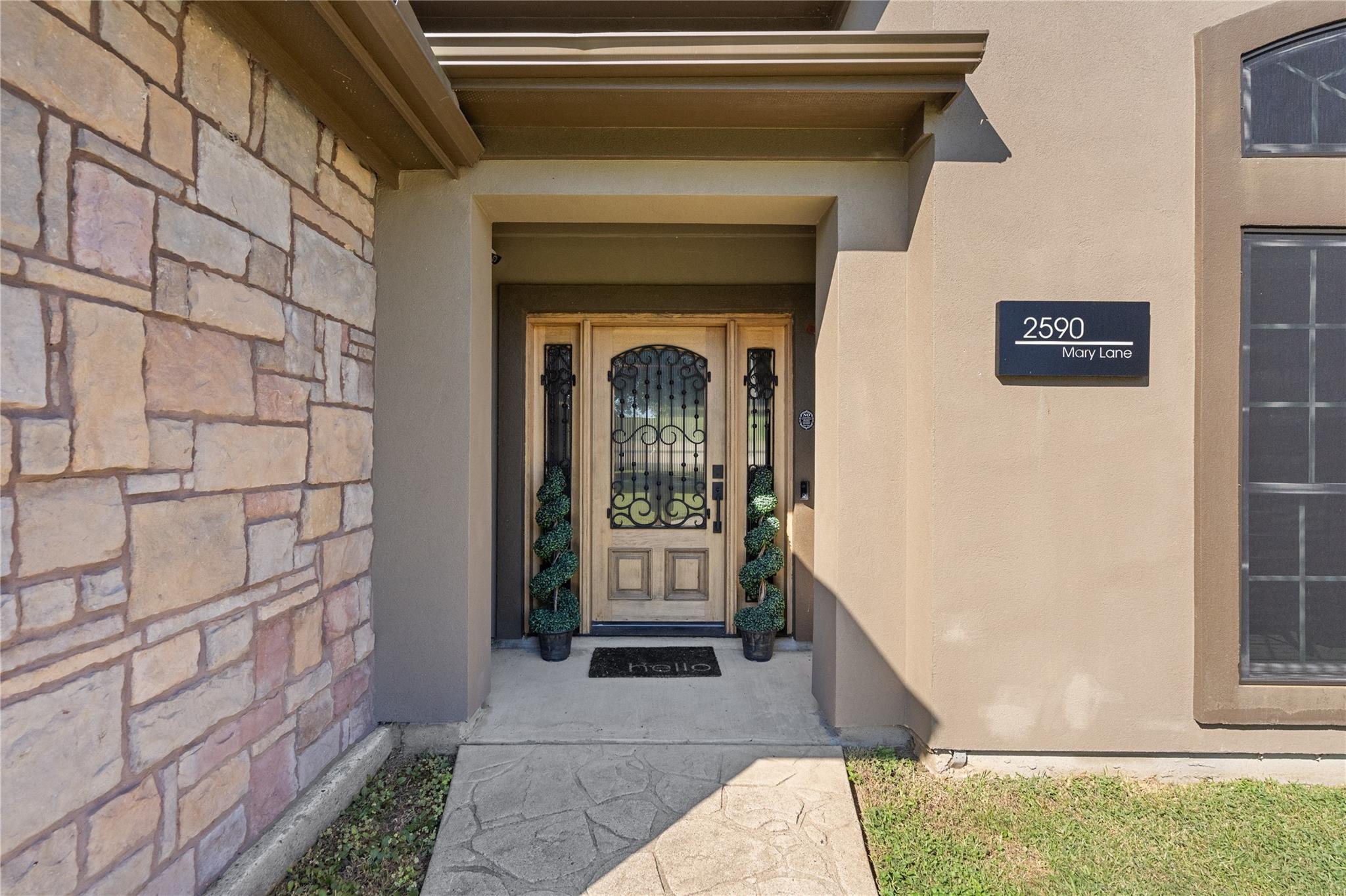 2590 Mary Lane