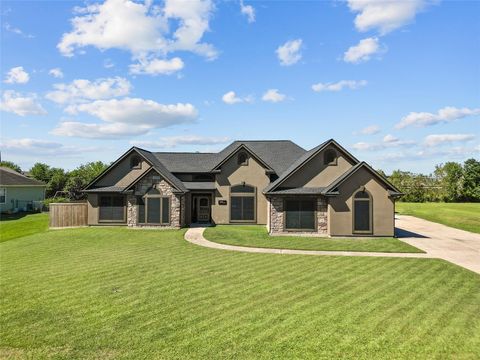 2590 Mary Lane Dickinson TX 77539