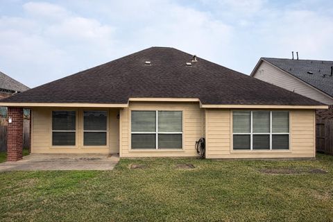 Tiny photo for 3514 Apple Grove Drive, Manvel, TX 77578 (MLS # 92377082)