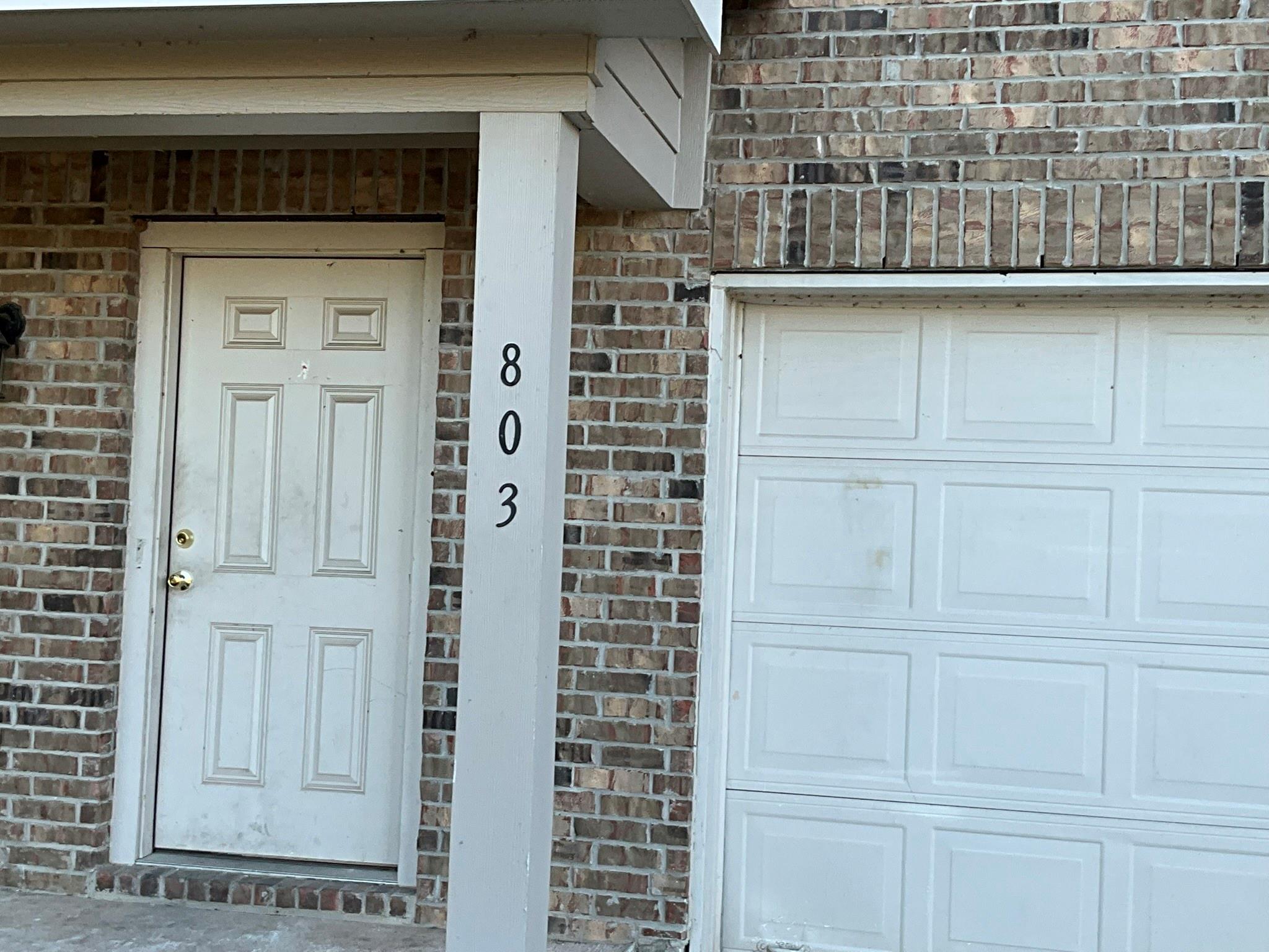 803 N Spanish Camp Road