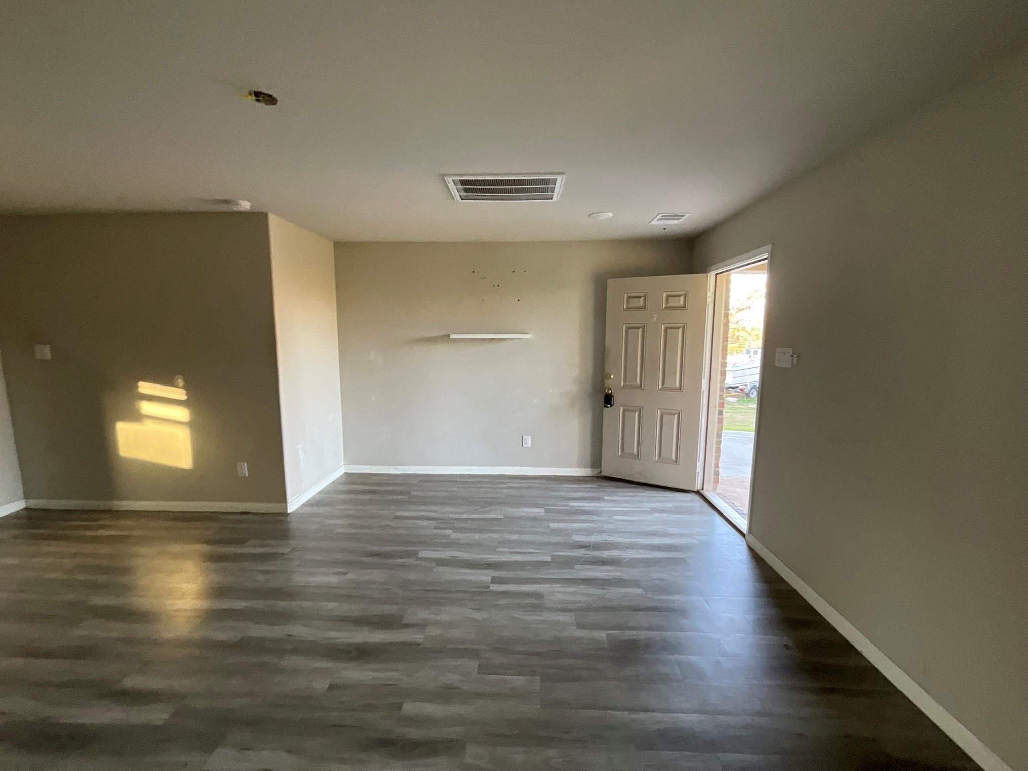 803 N Spanish Camp Road