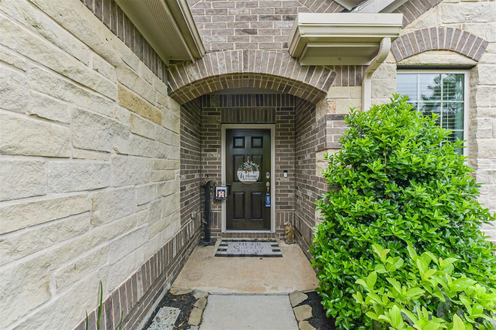 123 Buttonwood Court