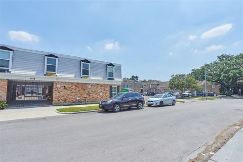 Tiny photo for 1423 Hawthorne ST #2, Houston, TX 77006 (MLS # 19456030)