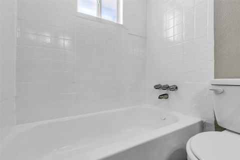 Tiny photo for 1423 Hawthorne ST #2, Houston, TX 77006 (MLS # 19456030)