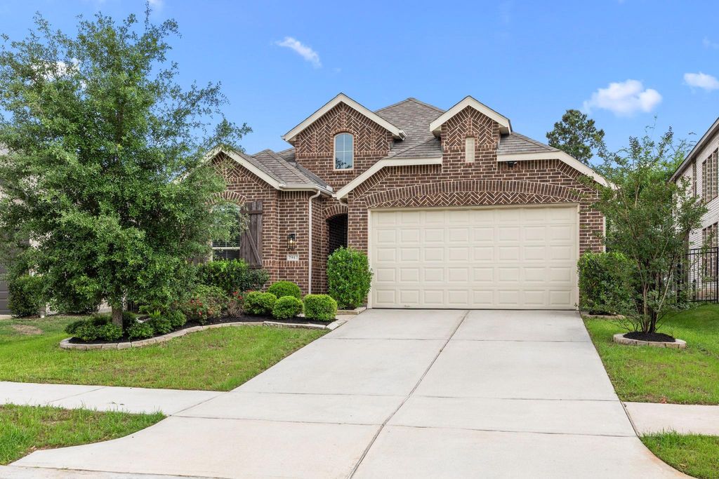 Photo of 7917 Spring Run Drive, Magnolia, TX 77354 (MLS # 92125028)