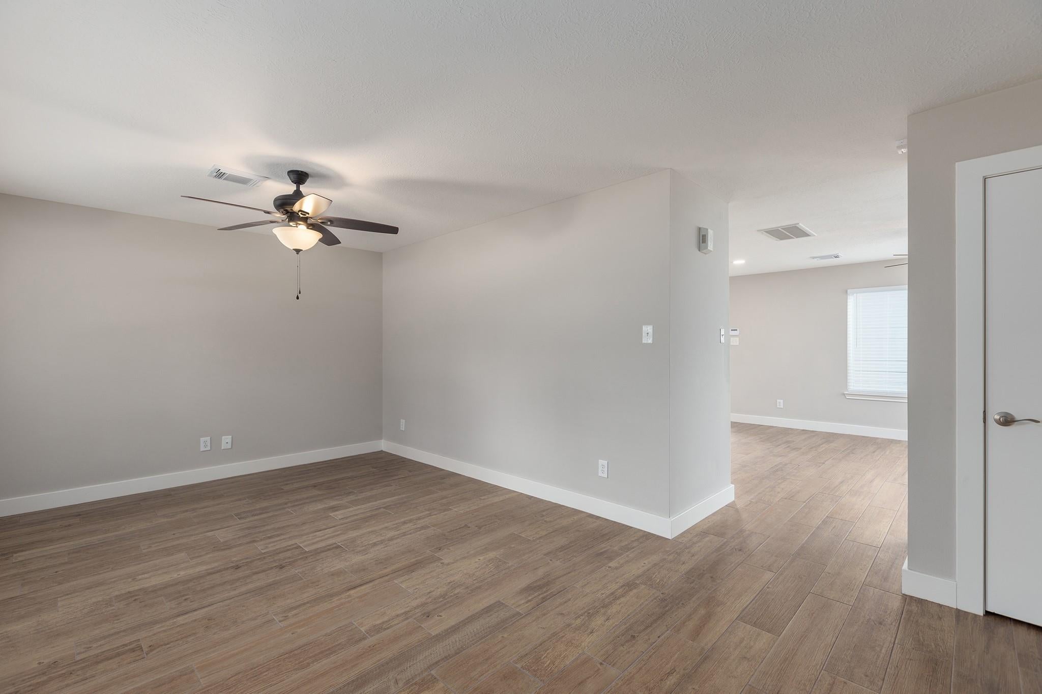 6815 Kingwood Glen Drive