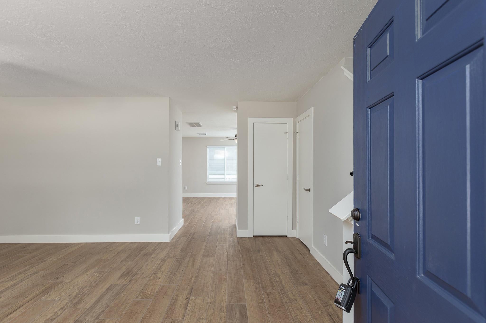 6815 Kingwood Glen Drive