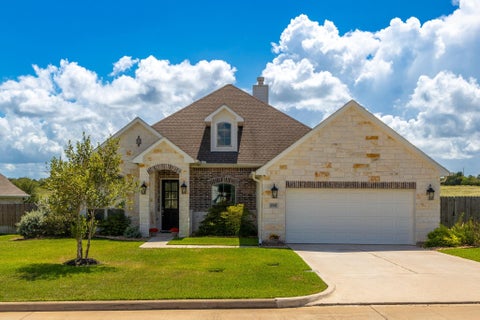 Photo of 1501 Timber Oaks Drive, Brenham, TX 77833 (MLS # 40978983)