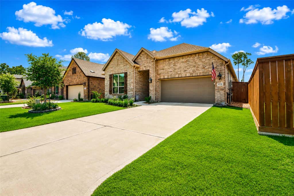 Photo of 21710 Ellsworth Garden Lane, Porter, TX 77365 (MLS # 88632491)