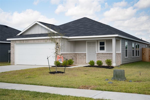 507 OAK CHASE AVE, DAYTON, TX 77535 - Image 00a69d2721acc38764d5aafbf8df7a50/1780440938