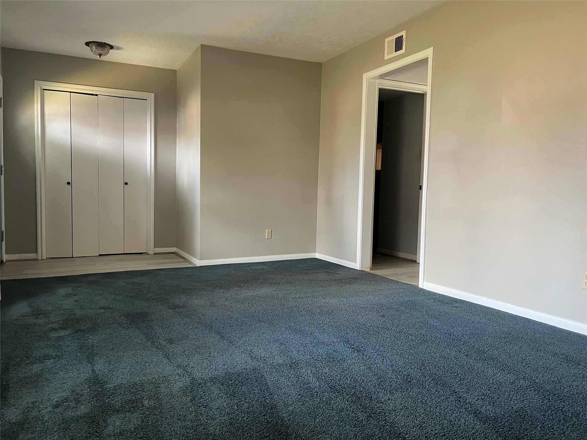 5112 Silver Creek Drive