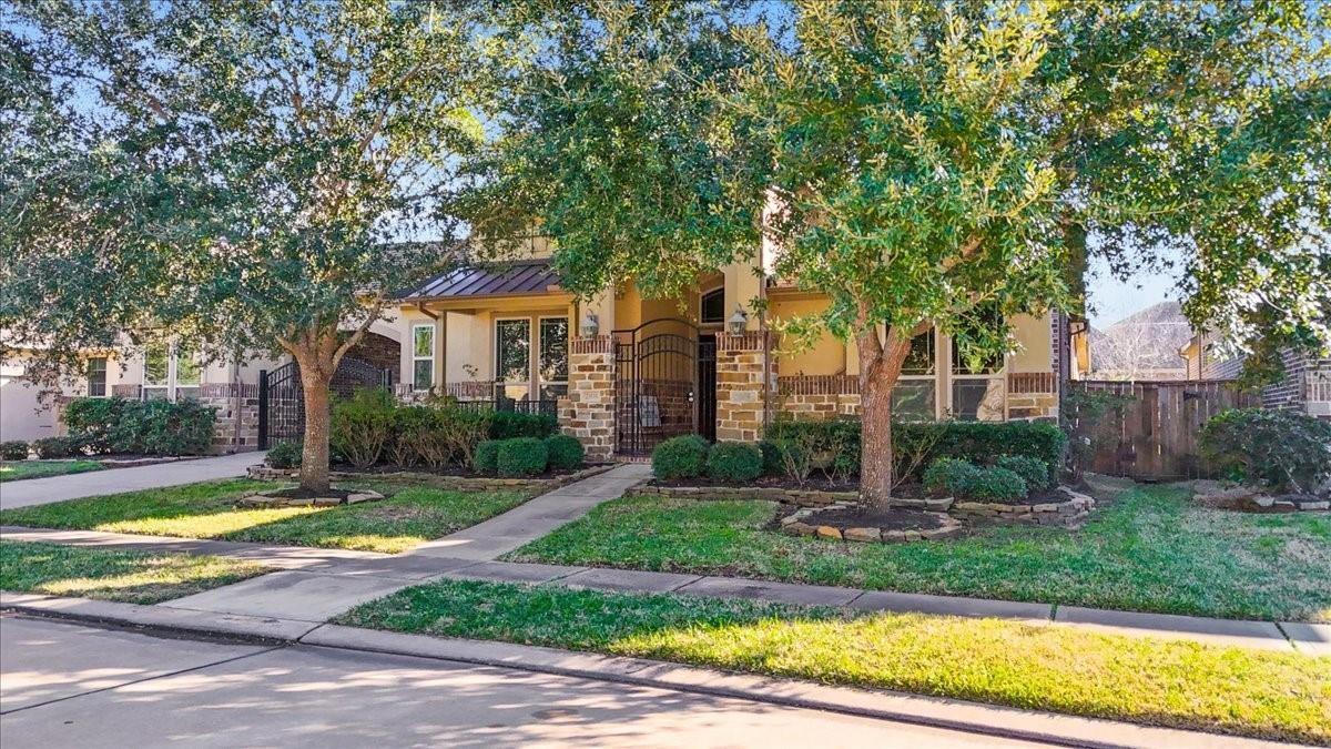 23535 Bellina Drive