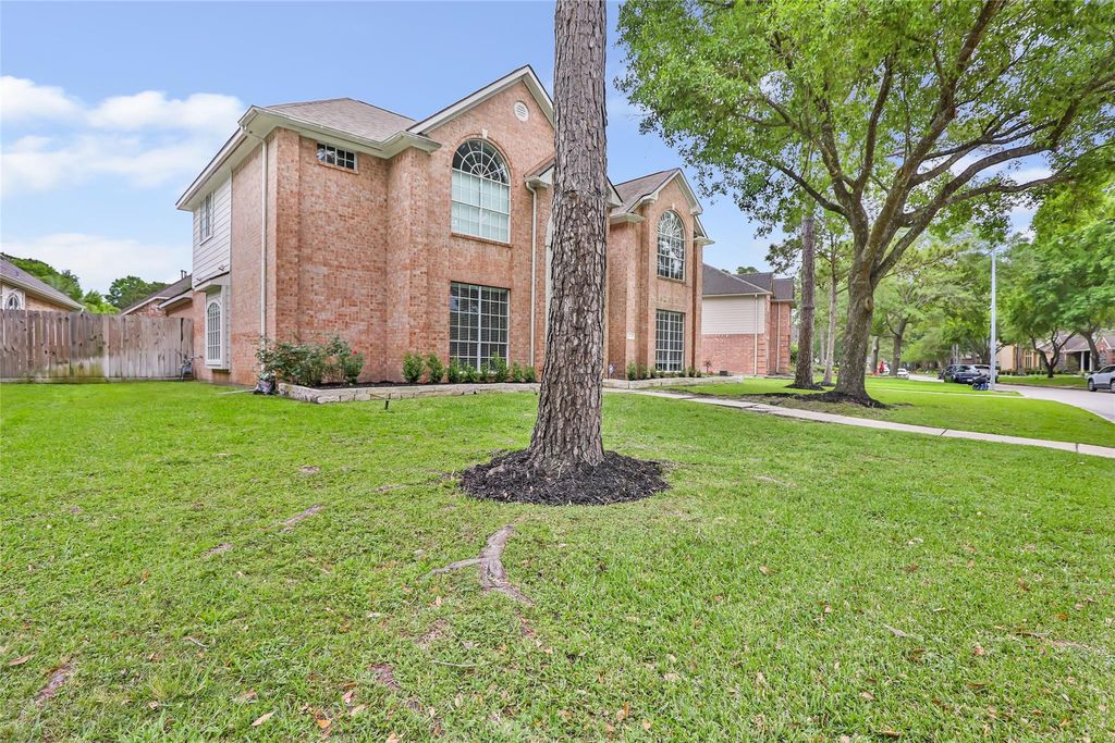 Photo of 14326 Hartshill Drive, Houston, TX 77044 (MLS # 82770032)